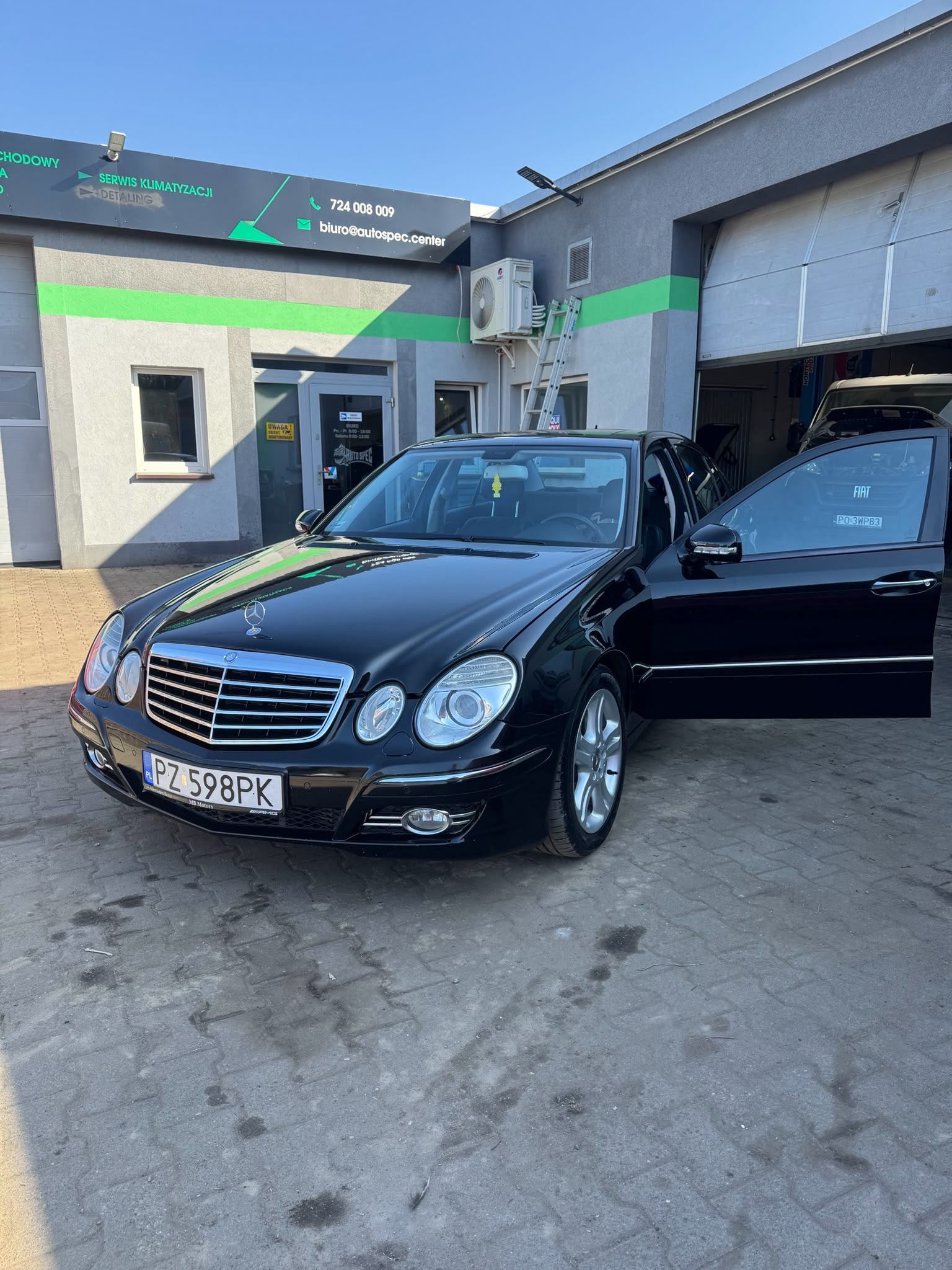 Klasyczne auto w Auto Spec